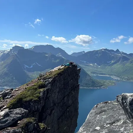 On Feriehus Senja